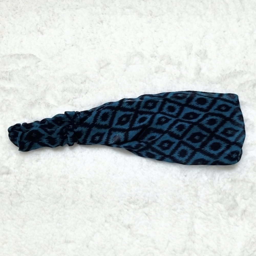 H&M teal print boho headband